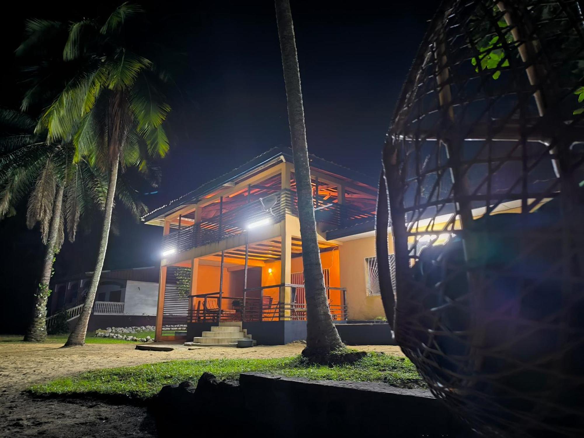 La Villa Lou, Musee Des Arts Grand Batangua Kribi Exterior foto